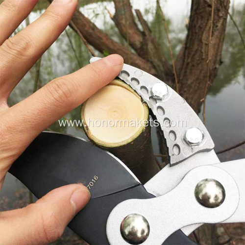 Isunpro 5.08 cm cutting capacity, easy to cut thick branches With a sturdy and comfortable handle Branch trimmer